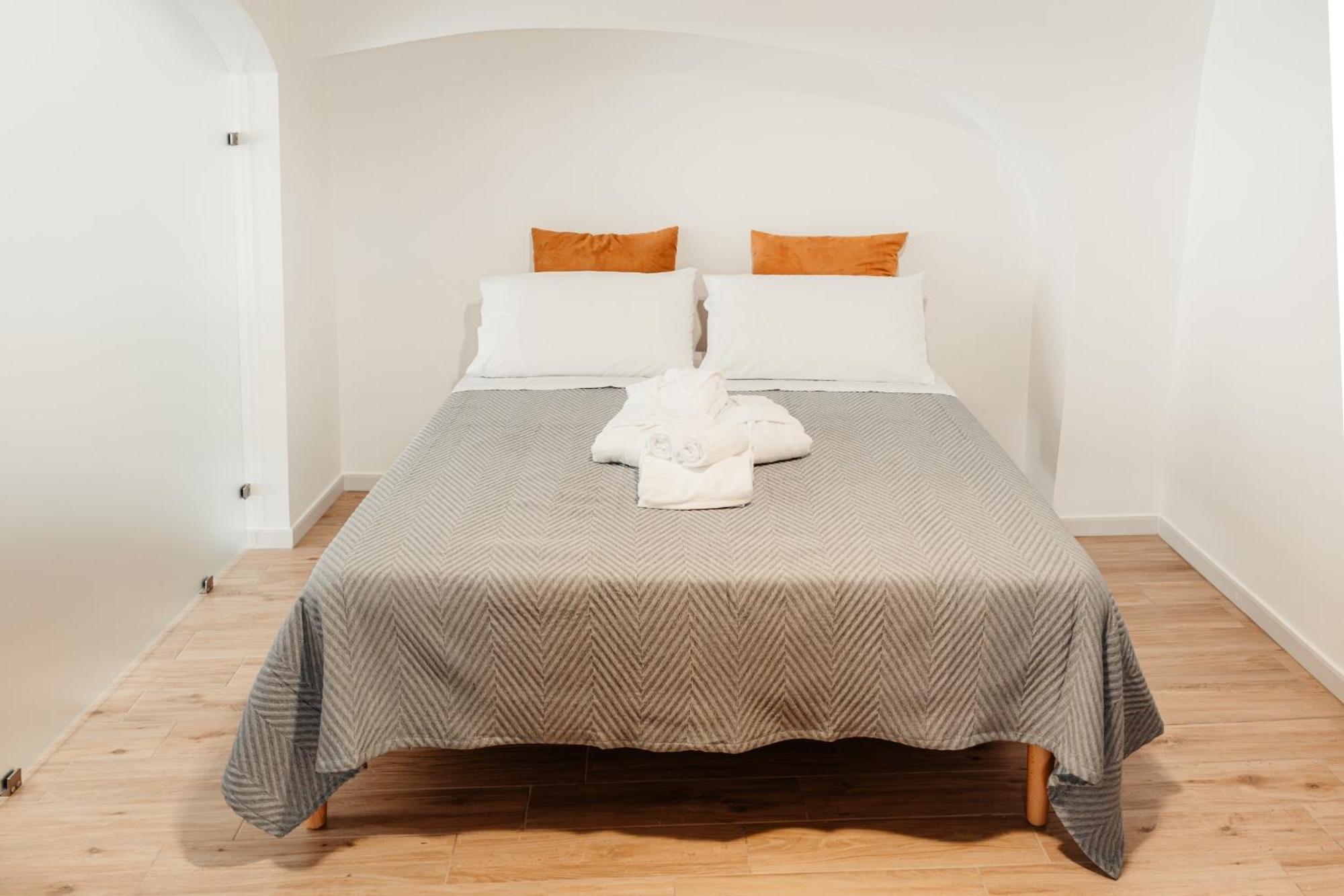 Aparthotel Camere Del Capitolo Bisceglie Dış mekan fotoğraf